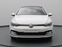 Volkswagen Golf eTSI R-Line 150pk Camera | Adapt. Cruise | Parkeersens. v+a | Stoelverw. | Trekhaak elektrisch.
