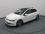 Volkswagen Golf eTSI R-Line 150pk Camera | Adapt. Cruise | Parkeersens. v+a | Stoelverw. | Trekhaak elektrisch.