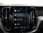 Volvo XC60 T6 Recharge AWD Plus Dark | Long Range | 350pk | Standkachel | Panoramadak | Sportstoelen | Lederen Dashboard