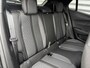 Peugeot e-2008 54KWH 156PK ALLURE AVANTAGE AUTOMAAT / NAVI / LEDER / CLIMA / LED / PDC / 17" LMV / KEYLESS / 360 CAMERA / CRUISECONTROL / 1E EIGENAAR / NIEUWSTAAT !!