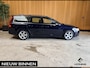 Volvo V70 2.0T Momentum. Cruise-control. leer. Trekhaak. Youngtimer.