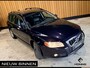 Volvo V70 2.0T Momentum. Cruise-control. leer. Trekhaak. Youngtimer.