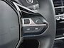Peugeot e-208 GT Pack 50 kWh | Accu 91% | Navigatie | Alcantara bekleding | Panodak | Camera achter | Automatische airco | Stoelverwarming | Cruis control adaptief | Apple Carplay en Android auto