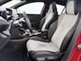 Peugeot e-208 GT Pack 50 kWh | Accu 91% | Navigatie | Alcantara bekleding | Panodak | Camera achter | Automatische airco | Stoelverwarming | Cruis control adaptief | Apple Carplay en Android auto
