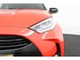 Toyota Yaris 1.5 Hybrid Launch Edition | leder | stoelverwarming | Bi-Tone | Apple Carplay/Android Auto |