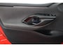 Toyota Yaris 1.5 Hybrid Launch Edition | leder | stoelverwarming | Bi-Tone | Apple Carplay/Android Auto |