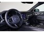 Volvo V60 T6 Recharge AWD Plus Dark - Panorama/schuifdak - IntelliSafe Assist & Surround - 360º Camera - Harman/Kardon audio - Verwarmde voorstoelen, stuur & achterbank - Parkeersensoren voor & achter - Elektr. bedienb. voorstoelen met geheugen - Head up display - Extra getint glas - 19' LMV