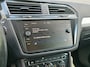 Volkswagen Tiguan 2.0 4motion Business  190 PK / Trekhaak / Standkachel / stoel-stuur verwarming