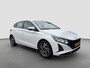 Hyundai i20 1.0 T-GDI 100pk Comfort | Airco | Camera | Carplay | Cruise control | Dodehoek detectie | Navigatie | Parkeersensoren | Digitaal cockpit | Lichtmetalen velgen