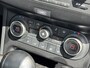 Nissan Qashqai 1.6 360 EDITION AUTOMAAT/PANODAK/TREKHAAK/CAMERA