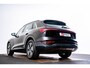 Audi Q8 e-tron 55 quattro Advanced Edition 115 kWh Trekhaak - Adaptieve Cruise Control - Stoelverwarming voor/achter - Stoelventilatie - Elektrisch verstelbaar stuurwiel - B&O - 2e laadpunt -