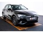 Audi Q8 e-tron 55 quattro Advanced Edition 115 kWh Trekhaak - Adaptieve Cruise Control - Stoelverwarming voor/achter - Stoelventilatie - Elektrisch verstelbaar stuurwiel - B&O - 2e laadpunt -