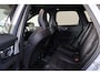 Volvo XC60 T8 Plug-in hybrid AWD Ultra Black Edition - Luchtvering - Panorama/schuifdak - IntelliSafe Assist & Surround - 360º Camera - Bowers & Wilkins audio - Adaptieve LED koplampen - Verwarmde voorstoelen, stuur & achterbank - Parkeersensoren voor & achter - Elektr. bedienb. voorstoelen met geheugen - Nappaleder - Massagefunctie - Head up display - Draadloze tel. lader - Extra getint glas - Inklapbare trekhaak - 21' LMV