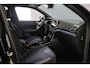 Volkswagen T-Cross R-Line 1.5 TSI 150pk DSG Automaat Trekhaak, Black style, Adaptive cruise control, LED matrix koplampen, Navigatie, Stoelverwarming