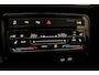 Volkswagen T-Cross R-Line 1.5 TSI 150pk DSG Automaat Trekhaak, Black style, Adaptive cruise control, LED matrix koplampen, Navigatie, Stoelverwarming