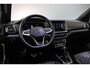 Volkswagen T-Cross R-Line 1.5 TSI 150pk DSG Automaat Trekhaak, Black style, Adaptive cruise control, LED matrix koplampen, Navigatie, Stoelverwarming