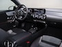 Mercedes-Benz A-klasse 180 Business Solution AMG | Panoramaschuifdak | Premium plus | Head-Up | Stoelverwarming | Achteruitrijcamera |  MULTIBEAM LED |