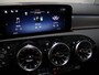 Mercedes-Benz A-klasse 180 Business Solution AMG | Panoramaschuifdak | Premium plus | Head-Up | Stoelverwarming | Achteruitrijcamera |  MULTIBEAM LED |