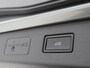 Volkswagen T-Roc R-Line First Edition 1.5 eTSI 150 PK 7 versn. DSG · Assistance Pakket · Black Style Pakket · Multimedia Pakket · Panoramaschuif-kanteldak · Trekhaak ·