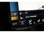 Volvo XC40 1.5 T4 Recharge Inscription Expression Aut. [ Panoramadak Stoel-stuurverwarming Navigatie ]