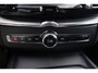 Volvo XC60 2.0 T5 AWD R-Design Aut. | Panorama | Adap. Cruis | Bowers & Wilkins | Stoelverwarming | Memory | Trekhaak | Historie |