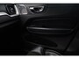 Volvo XC60 2.0 T5 AWD R-Design Aut. | Panorama | Adap. Cruis | Bowers & Wilkins | Stoelverwarming | Memory | Trekhaak | Historie |