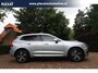 Volvo XC60 2.0 T5 AWD R-Design Aut. | Panorama | Adap. Cruis | Bowers & Wilkins | Stoelverwarming | Memory | Trekhaak | Historie |
