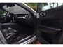 Volvo XC60 2.0 T5 AWD R-Design Aut. | Panorama | Adap. Cruis | Bowers & Wilkins | Stoelverwarming | Memory | Trekhaak | Historie |