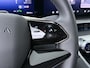 Omoda 9 1.5T-GDi SHS-P Premium - DEMO - Panoramadak - 140km actieradius plug in hybride - Parkeerhulp voor en achter - 7 jaar Fabrieksgarantie