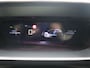Peugeot 208 GT HYBRID 145pk e-DCS6 automaat, Rijklaarprijs, Camera voor en achter Adaptieve cruise control Keyless entry & start