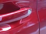 Peugeot 208 GT HYBRID 145pk e-DCS6 automaat, Rijklaarprijs, Camera voor en achter Adaptieve cruise control Keyless entry & start