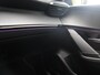 Peugeot 208 GT HYBRID 145pk e-DCS6 automaat, Rijklaarprijs, Camera voor en achter Adaptieve cruise control Keyless entry & start