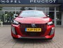 Peugeot 208 GT HYBRID 145pk e-DCS6 automaat, Rijklaarprijs, Camera voor en achter Adaptieve cruise control Keyless entry & start