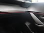 Peugeot 208 GT HYBRID 145pk e-DCS6 automaat, Rijklaarprijs, Camera voor en achter Adaptieve cruise control Keyless entry & start
