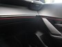 Peugeot 208 GT HYBRID 145pk e-DCS6 automaat, Rijklaarprijs, Camera voor en achter Adaptieve cruise control Keyless entry & start