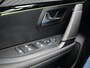 Peugeot 208 GT HYBRID 145pk e-DCS6 automaat, Rijklaarprijs, Camera voor en achter Adaptieve cruise control Keyless entry & start