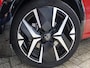 Peugeot 208 GT HYBRID 145pk e-DCS6 automaat, Rijklaarprijs, Camera voor en achter Adaptieve cruise control Keyless entry & start