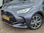 Toyota Yaris 1.5 Hybrid 130 Executive All season banden slecht 12000 km!!