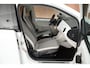 Volkswagen Up! 1.0 60pk beats NL Auto Cruise Camera Stoelverwarming Climate Control