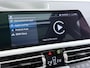 BMW 3-Serie Touring 330e High Executive M Sport interieur | Panoramadak | Trekhaak | HUD | Leder |