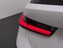 BMW 3-Serie Touring 330e High Executive M Sport interieur | Panoramadak | Trekhaak | HUD | Leder |