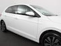 Volkswagen Polo 1.0 TSI Move Navigatie App Connect / Android Auto / Apple Carplay Climate Control Parkeer sensoren Lichtmetalen Velgen Dab Digitale Cockpit
