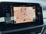 Volkswagen T-Roc 1.5 TSI 150pk DSG Style | Navigatie | Standkachel | Camera | Elek. Achterklep | Dode hoek | 4-Season banden | Rijklaar incl. garantie