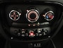MINI Clubman 1.5 Cooper Business | Airconditioning | Cruise Control | Lichtmetalen Velgen | Navigatie |