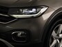 Volkswagen T-Cross 1.0 TSI Style 115 PK | Trekhaak | Digitaal dashboard | Stoelverwarming | Navigatie via app