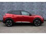 Peugeot e-2008 EV GT 50 kWh | SOH 90% | 3-Fase | Achteruitrijcamera | Parkeersensoren | Navigatie | Apple Carplay | Android Auto | Lichtmetalen Velgen 18 inch | Stoelverwarming