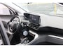 Peugeot 3008 1.6 HYbrid 225 Blue Lease Allure | Navi | Trekhaak | Stoekverwarm. | Keyless Entry | Cruise control | PDC V+A | DAB |