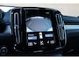 Volvo XC40 T5 262PK Automaat Recharge R-Design Navigatie / Apple Carplay / DAB+ / Road Sign Information / Parkeersensoren voor en achter / Cruise Control(Verhuurd)