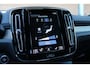 Volvo XC40 T5 262PK Automaat Recharge R-Design Navigatie / Apple Carplay / DAB+ / Road Sign Information / Parkeersensoren voor en achter / Cruise Control(Verhuurd)