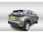 Toyota Yaris Cross 1.5 Hybrid Active Apple carplay/ android auto l All weather banden | Armsteun | Elektrisch inklapbare buitenspiegels | Climate control | Achteruitrijcamera | Verwarmbare spiegel
